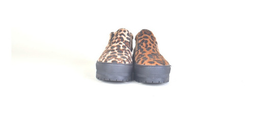 Imagen 4 de 5 de Zapatillas De Cuero De Mujer - Slip-on Lila - Ferraro