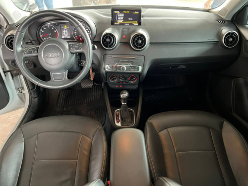 Imagem 2 de 9 de Audi A1 1.4 Tfsi Sportback Attraction 16v 122cv Gasolina 4p