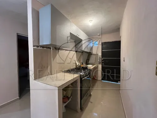 Casas En Venta En Fresnos Iv