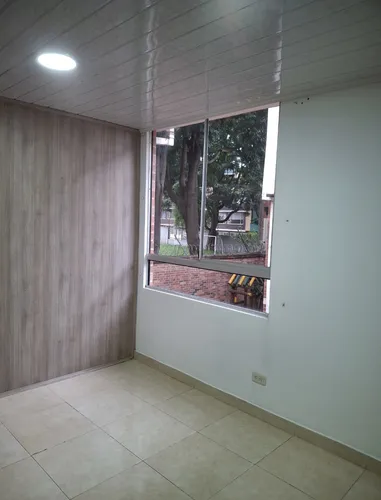 Casa 3 Niveles, Conjunto Cerrado