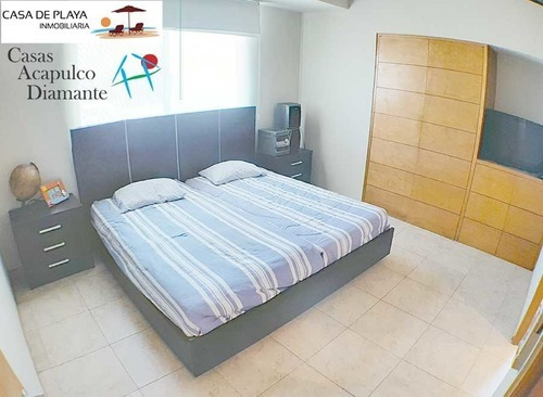 Imagen 10 de 14 de Cad Galápagos 1001. Terraza Con Jacuzzi Y Vista Al Mar