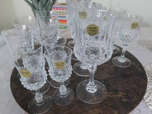 Se Vende Juego De 16 Copas De Cristal De A'rques 