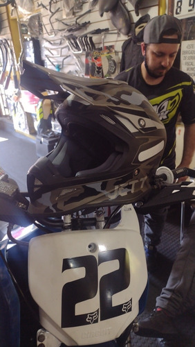 Imagem 3 de 11 de Yamaha Dt 200