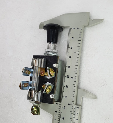 Interruptor De Tiro On / Off Con Fusible