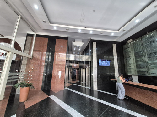 (ofi) Oficina Amplia En Edificio Ymca