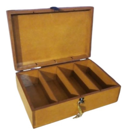 Caja Barnizada Fibrofácil 9mm,30 X 20 X 9 Cm, Con Candado