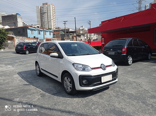 Imagem 7 de 11 de Volkswagen Up! 2018 1.0 Tsi Move 5p