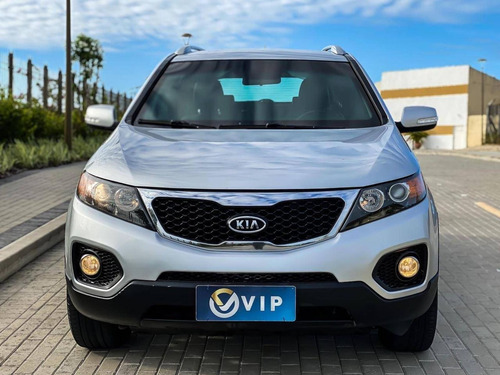 Imagem 10 de 13 de Kia Sorento 2.4 S.253 4x2 16v Gasolina 4p Automático 201...