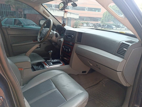 Imagen 10 de 11 de Jeep Grand Cherokee 4x4