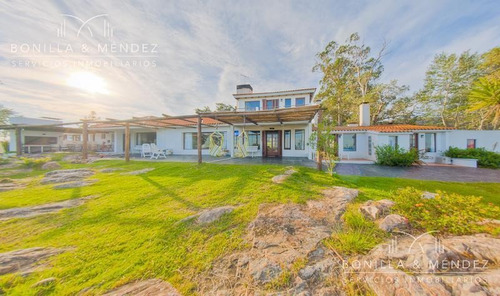 Muy Buena Chacra En Laguna Del Sauce, 20 Hectáreas Con 620 M2 Construidos