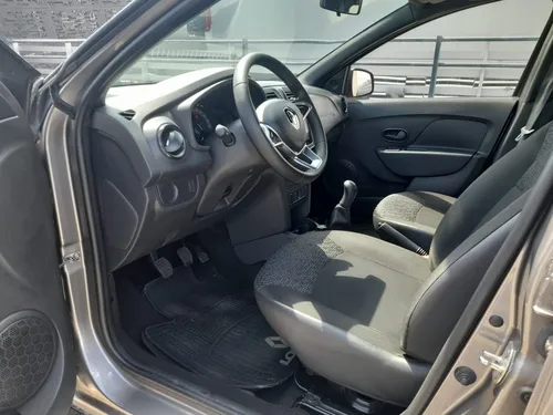 Renault Logan 1.6 Authentique / Life