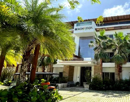 Apartamento En Punta Cana, Con Piscina Y Club De Playa 