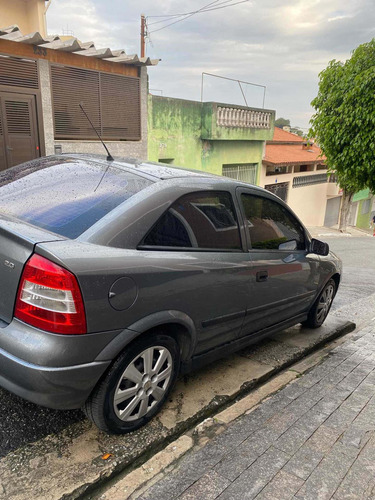 Imagem 6 de 10 de Chevrolet Astra 2000 2.0 16v Gls 3p