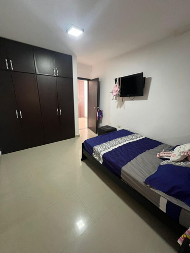 Townhouse Moderno En Lomas Del Este Todos Los Servicios Socc