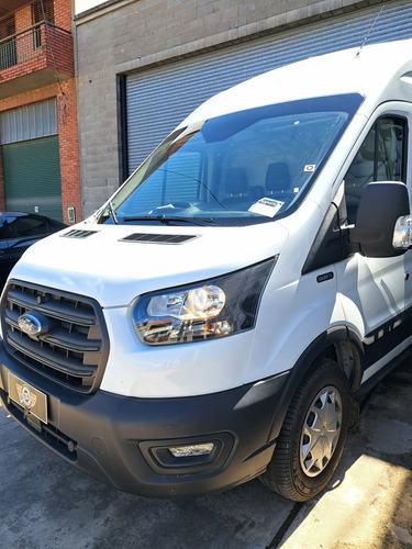 Ford Transit 2.2 Furgon Mediano 350m