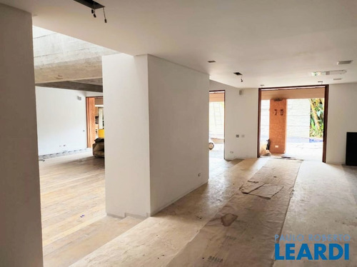 Casa Assobradada - Alto De Pinheiros - Sp - 632915