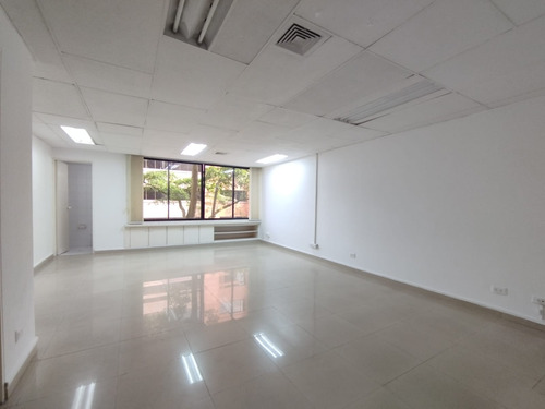 Oficina En Arriendo Medellín Sector Poblado