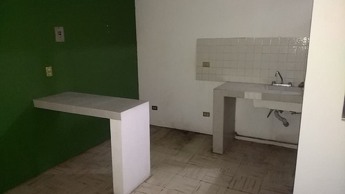 Imagen 4 de 11 de Remato A Tratar Casa Excelente Ubicacion