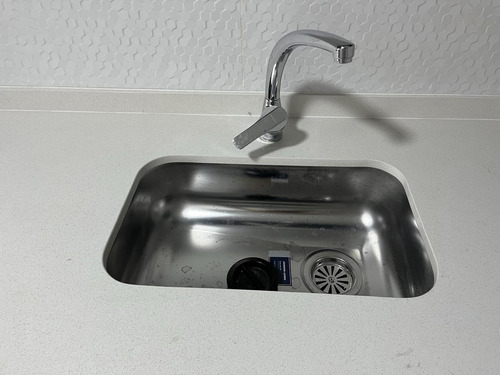 Departamento A Estrenar 2 Amb Con Balcon Terraza Monte Castro