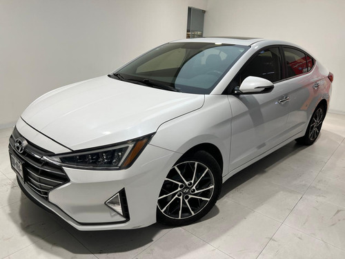 Hyundai Elantra Hibrido 2.0 Limited Tech Navi At