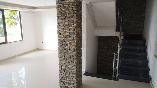 Imagen 9 de 14 de Townhouse En Venta En Lomas Del Este Cód 157068 Lucrecia Escorcha