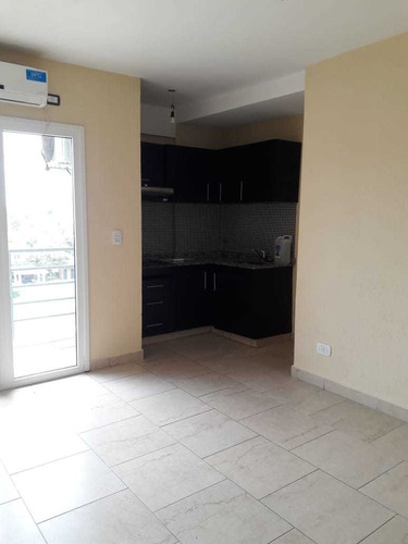 Imagen 4 de 7 de Venta Monoambiente Frente Itati 6