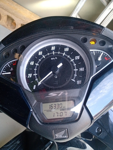 Imagem 4 de 5 de Honda Sh150i