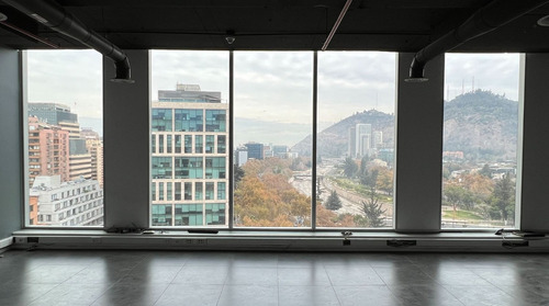 Excelente Oficina Ubicada En Providencia