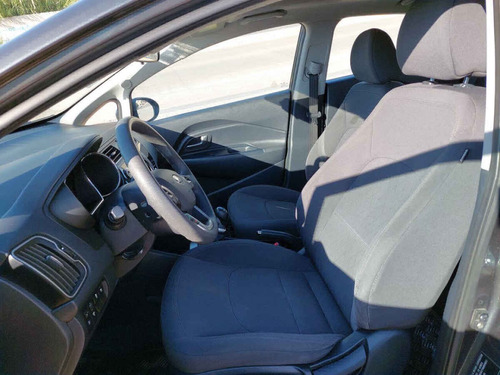 Imagen 10 de 15 de Kia Kia Rio Hb 2017 5p Hb Ex, Tm6, Ve, Qc, F Niebla, R-15