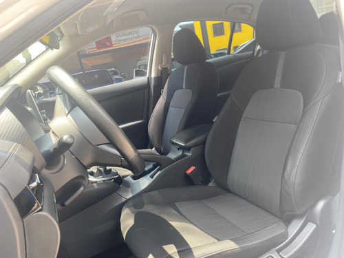 Nissan Sentra 1.8 Advance Mt
