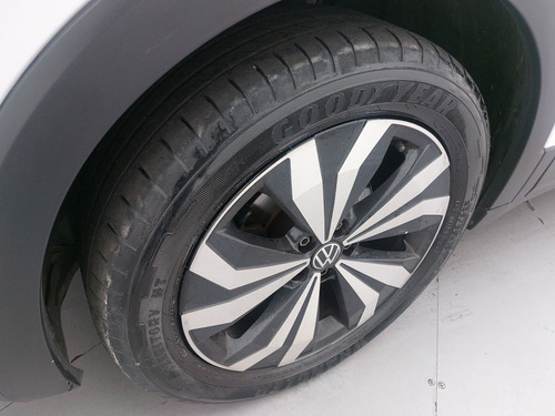 Volkswagen T-Cross 1.0 200 TSI TOTAL FLEX COMFORTLINE AUTOMÁTICO