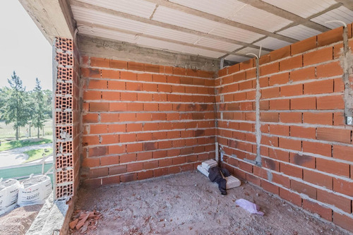 Casa 4 Ambientes A Estrenar En El Rebenque