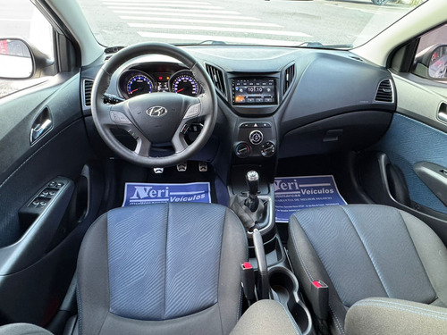 Hyundai HB20X 1.6 Style Flex 5p