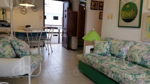 Apartamento De 1 Dormitorio En Edificio Ubicado En Primera Línea De Playa Mansa. - Ref: 2322