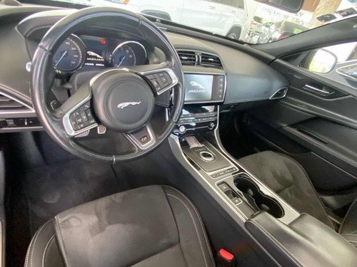 Excelente Carro Lincon Continental En Perfectas Condiciones