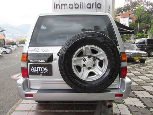 Imagen 4 de 14 de Toyota Prado Vx