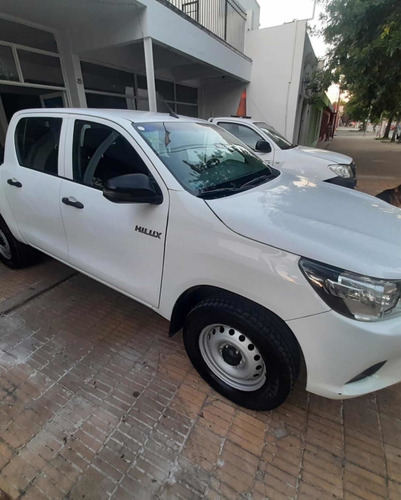 Imagen 5 de 7 de Toyota Hilux 2018 2.4 Cd Dx 150cv 4x2