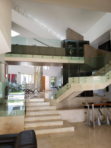 Imagen 11 de 14 de 457625 L Trias 04140432833 Casa Venta Colinas De Guataparo