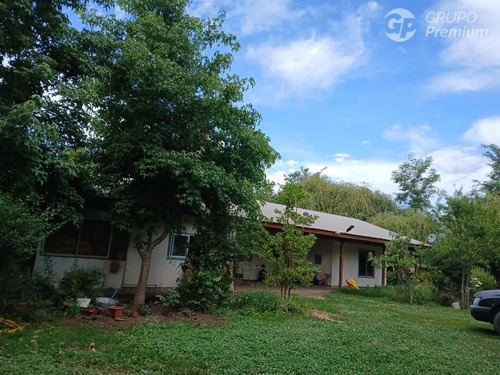 Parcela De 5000m2 Con Casa .
