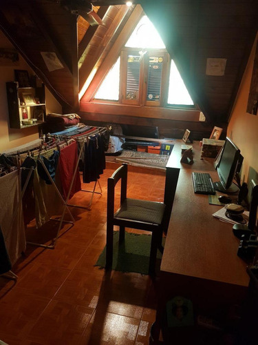 Imagen 6 de 12 de Casa En Venta 6 Amb Con Cochera
