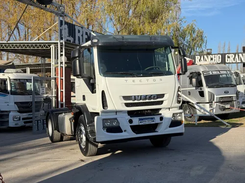 Iveco Tector 170 E28 2018 Camion Tractor Rentaltrucks Vial