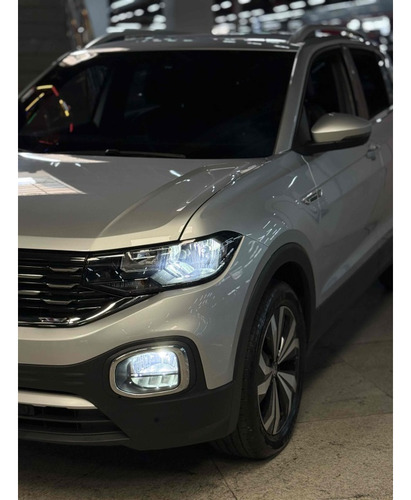 Volkswagen T-Cross 1.4 250 TSI TOTAL FLEX HIGHLINE AUTOMÁTICO