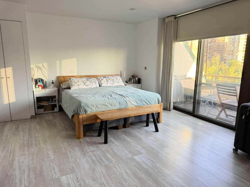 Departamento Triplex / 5 Dormitorios Av. Kennedy/ Vitacura