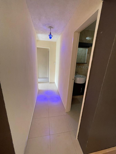 Imagen 6 de 11 de Apto En Venta