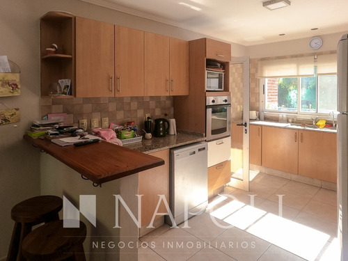 Imagen 4 de 13 de Venta De Hermosa Casa En El Rocio, Canning