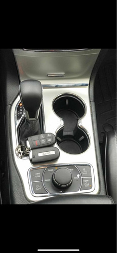 Imagen 14 de 15 de Jeep Grand Cherokee Overland