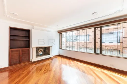 Apartamento En Venta En El Chico. Cod V2241