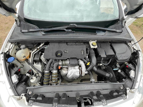 Imagen 12 de 12 de Peugeot 408 2012 1.6 Allure Hdi 115cv