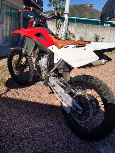 Imagem 2 de 6 de Husqvarna Wr 125
