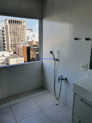 Imagem 19 de 30 de Apartamento 205m², 04 Dormitórios (sendo 01 Suíte), 03 Banheiros E 01 Vaga Na Garagem. Possui Sauna E Lavabo. Condomínio Com Portaria 24hrs, Churrasq - 20071402 - 68171330